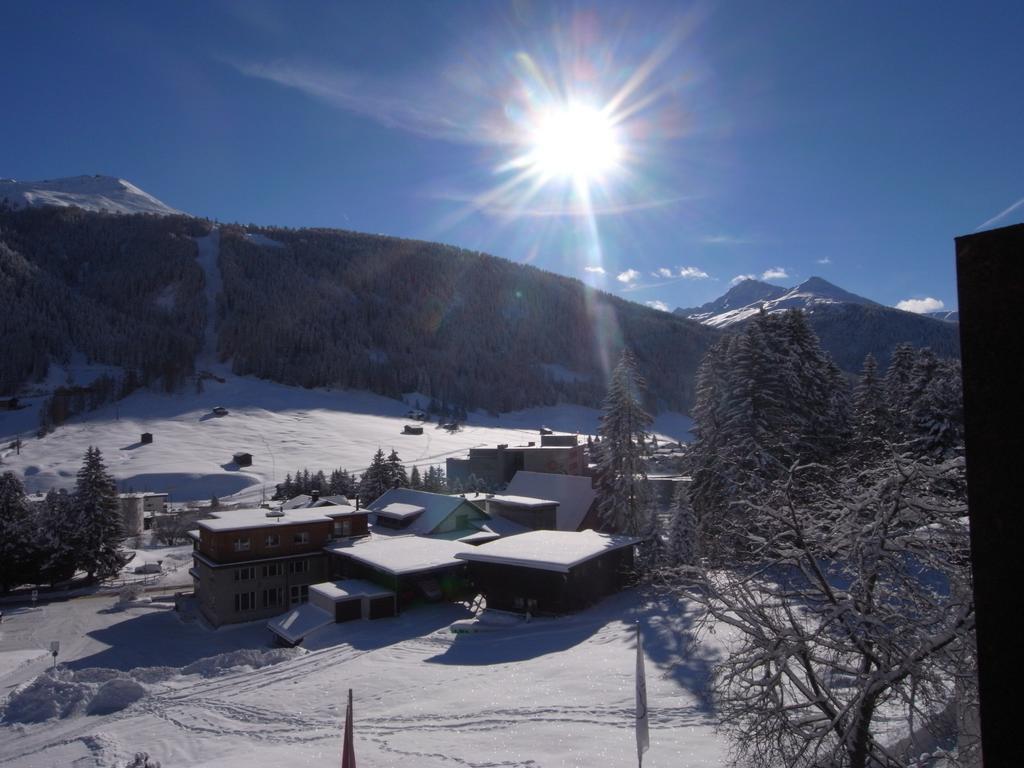 Chalet-Hotel Larix Davos Exterior foto